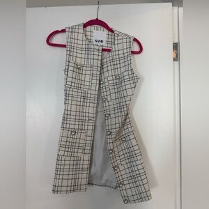 Women's Black and White Plaid Sleeveless Dress